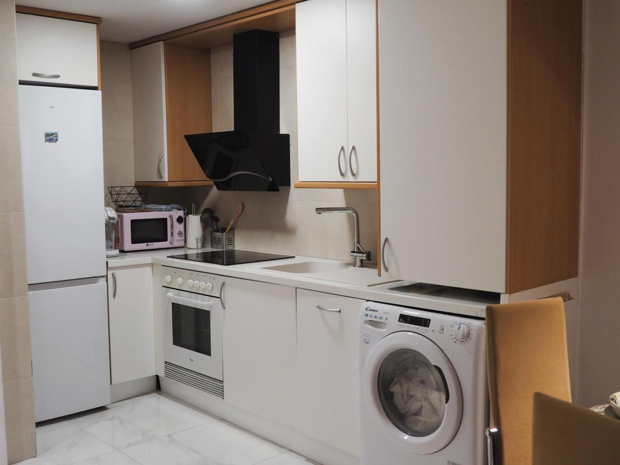 Moderno Apartamento Con Garaje Privado En El Centro De Vigo Kültér fotó