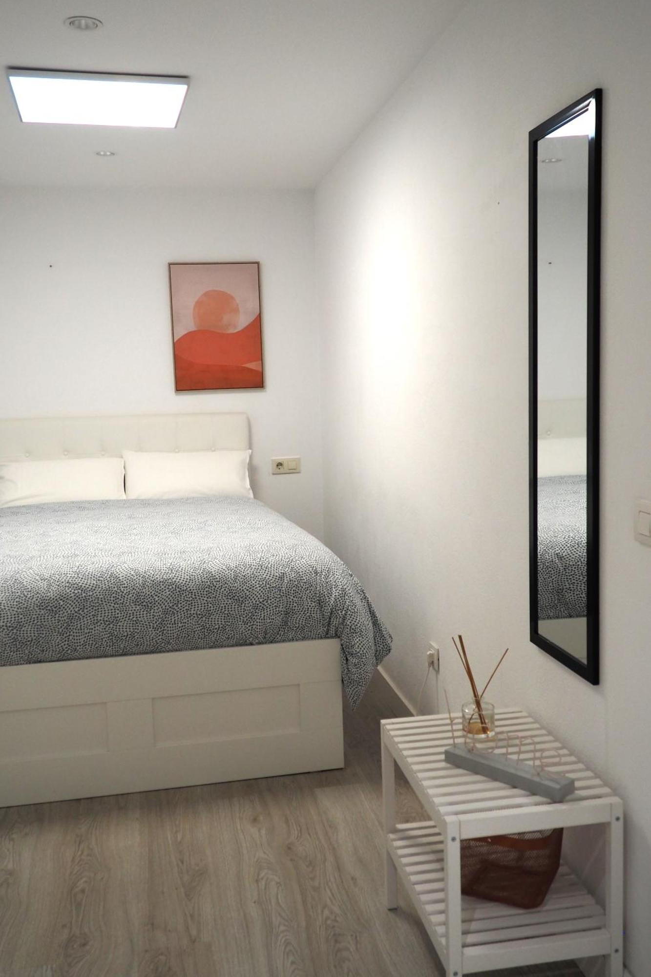 Moderno Apartamento Con Garaje Privado En El Centro De Vigo Szoba fotó